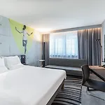 Novotel