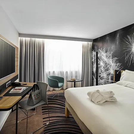 Ξενοδοχείο Novotel 3*