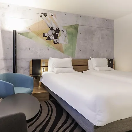 Novotel Hotel 3*