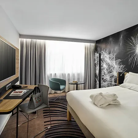 Hotell Novotel 3*